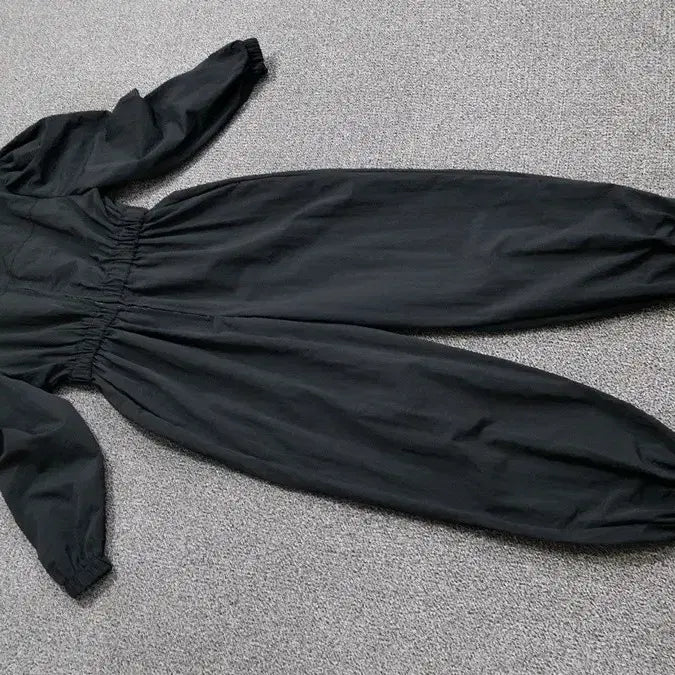 [BUNJANG] Jullog Edge Black Long Jumpsuit (Free Size) / 줄로그  엣지 블랙 롱 점프수트 여성 Free