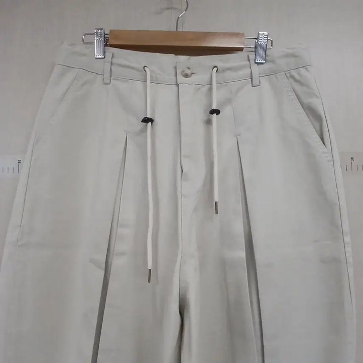 [BUNJANG] Ivory Pleated Wide Pants / 아이보리 플리츠 와이드 팬츠