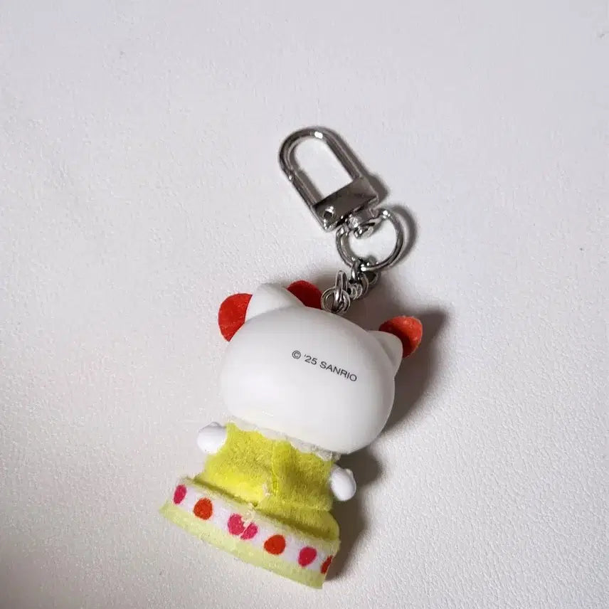 [BUNJANG] Sanrio Dessert Chibi-tomo Strawberry Cake Kitty Plush / 산리오 디저트 치비토모 딸기 케이크 키티