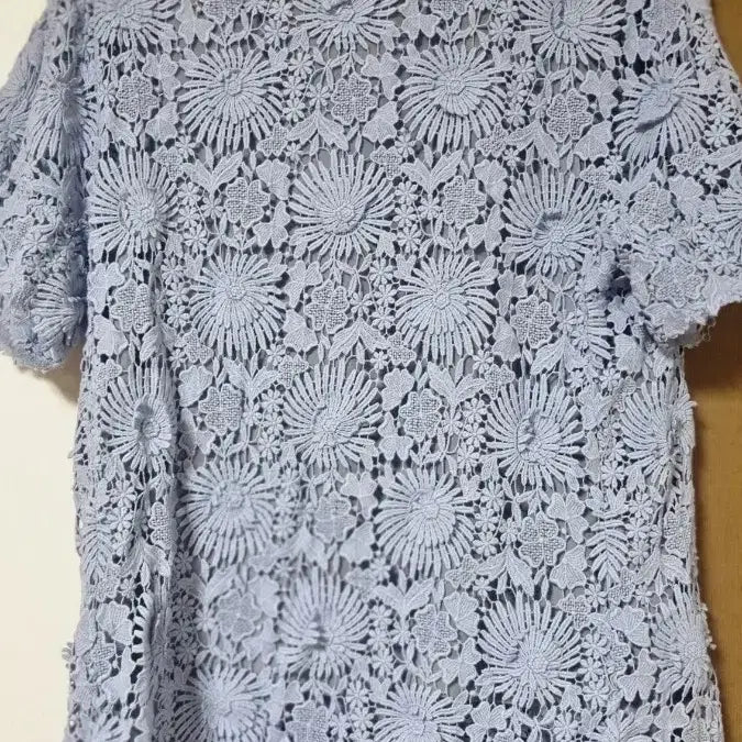 [BUNJANG] Lett By Tti Lace Blouse Blue / 레트바이띠 레이스블라우스