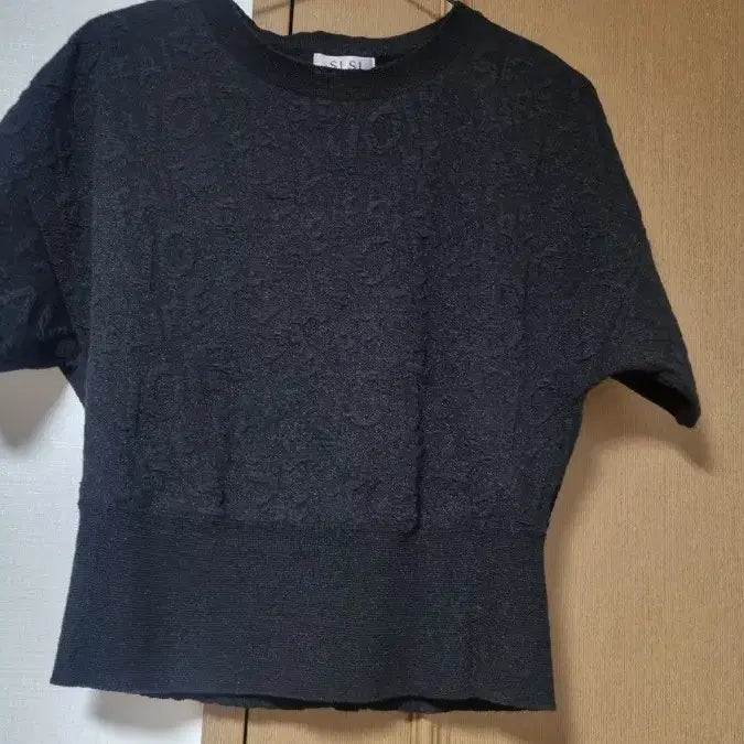 [BUNJANG] SJ SJ Lettering Knit Top Black / sjsj레터링니트탑