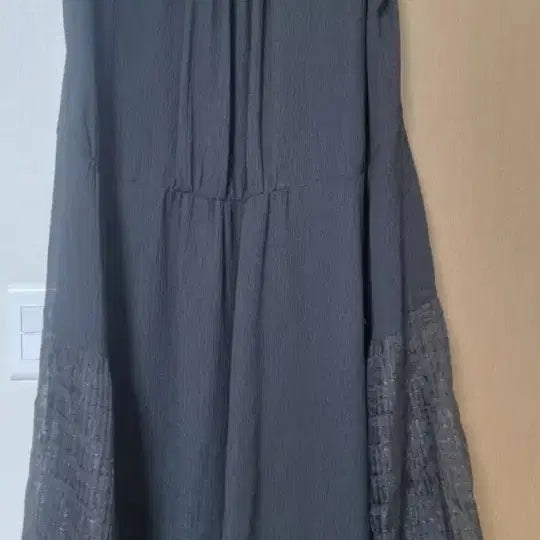 [BUNJANG] Ozscecon Pearl Sleeveless Long Dress / 오즈세컨 진주 나시롱드레스 55