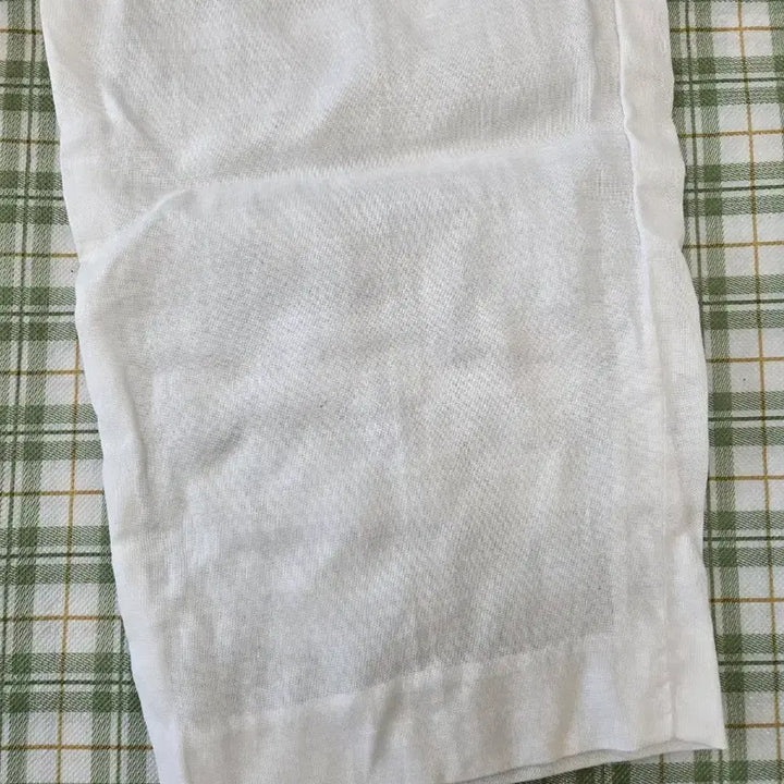[BUNJANG] Linen Blend White Slacks with Stud Detail / 5ㅡ마  일감 있는 바지ㅡ허리ㅡ31