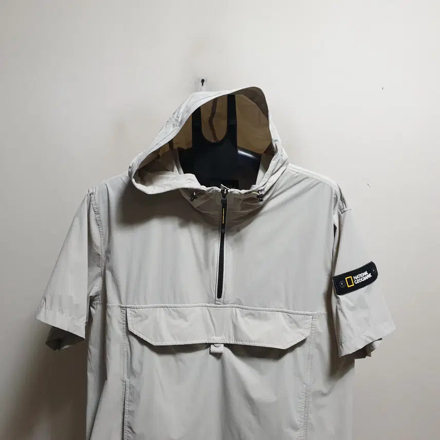 [BUNJANG] National Geographic Half-Zip Hoodie Jumper - Size 105 / 내셔널지오그래픽 반집업후드점퍼/반팔/105