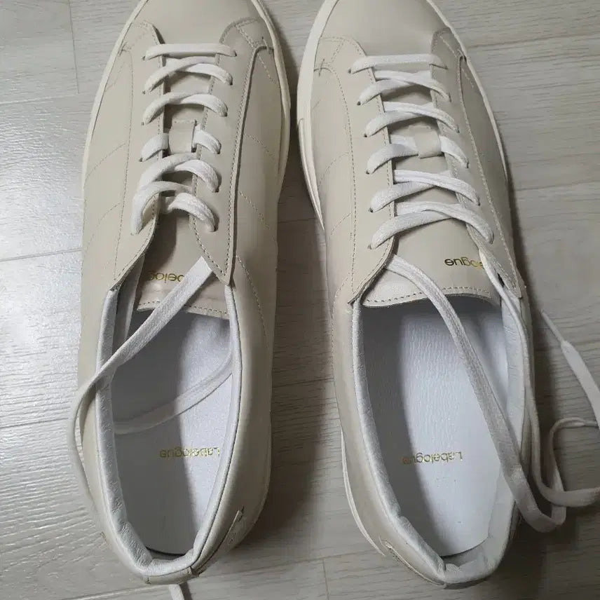 [BUNJANG] La Bellogue Handmade Beige Sneakers Size 285 / 라벨로그 수제화 베이지 스니커즈 285 새상품