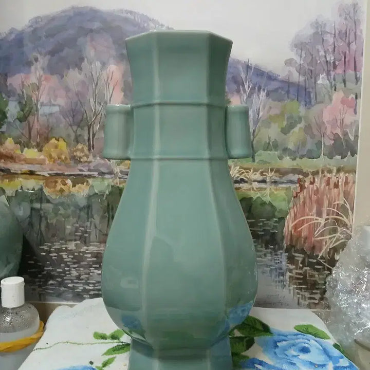 [BUNJANG] Octagonal Yangiho Ceramic Vase / 팔각  양이호 도자기