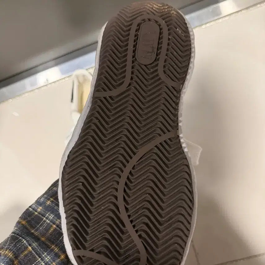 [BUNJANG] Mihara Yasuhiro Blakey OG Sole Canvas Sneakers White / 미하라 야스히로의 블레이키 OG 솔 캔버스 스니커즈 화이트