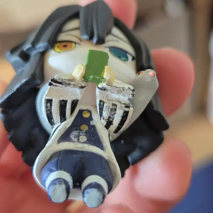 [BUNJANG] Demon Slayer Iguro Obanai Mini Hikkake Figure / 귀멸의칼날 이구로 오바나이 미니 힛카게