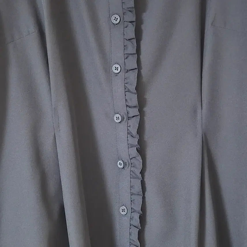 [BUNJANG] Black Frill Detail Blouse / 검정색 프릴 장식 블라우스66  얇은소재