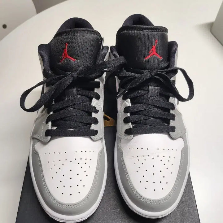 [BUNJANG] Air Jordan 1 Low Light Smoke Grey - Men&