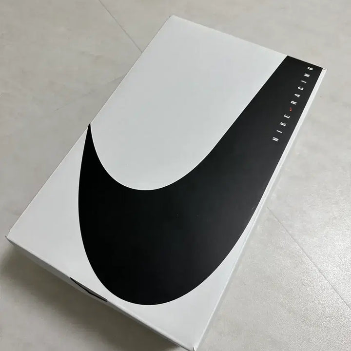 [BUNJANG] Nike ZoomX Vaporfly NEXT% 4 Running Shoes / 새상품)나이키줌베이퍼플라이넥스트%4