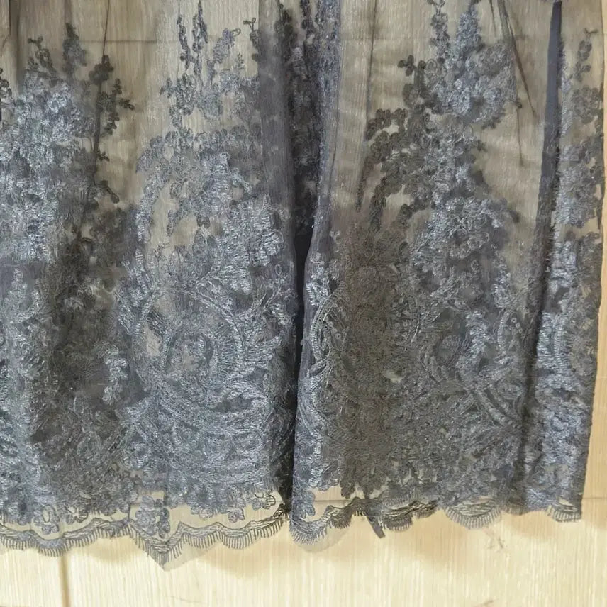 [BUNJANG] Black Lace See-Through Long Dress (Size 66-77) / 블랙 레이스 시스루 원피스66~77