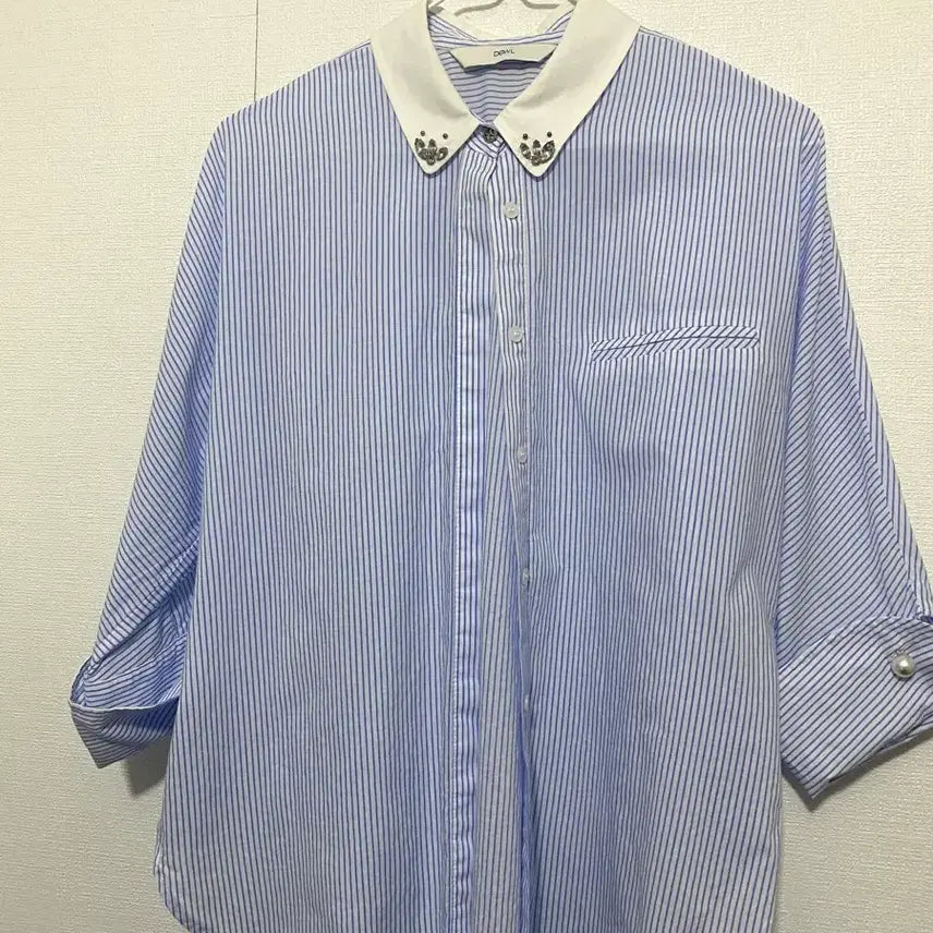 [BUNJANG] DEWL Jewel Collar Blouse / 듀엘 카라 큐빅 블라우스