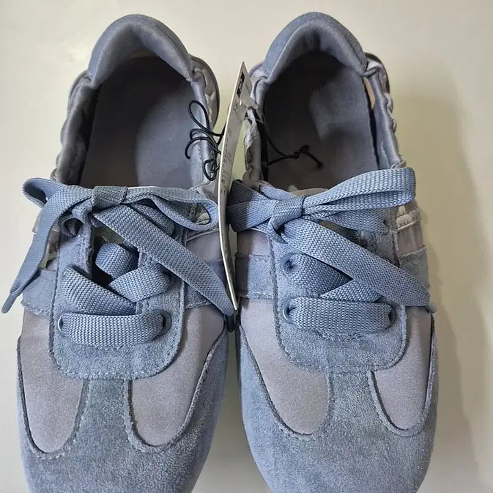 [BUNJANG] GU Gather Ballet Sneakers Blue S / GU 지유 개더 발레 스니커즈 블루 S