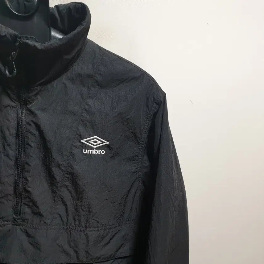 [BUNJANG] Umbro Quilted Half-Zip Jumper (Size 95) / 엄브로 반집업누빔점퍼/95