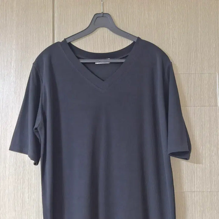 [SOLD OUT] 블랙 브이넥 롱 원피스66~77