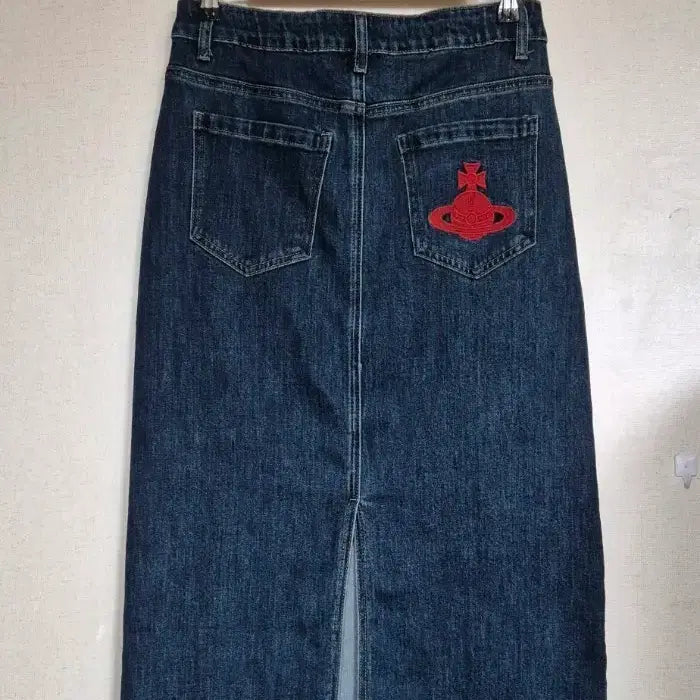 [BUNJANG] Denim Long Skirt with Red Logo Embroidery / (새상품)스판 짱짱 데님 롱스커트