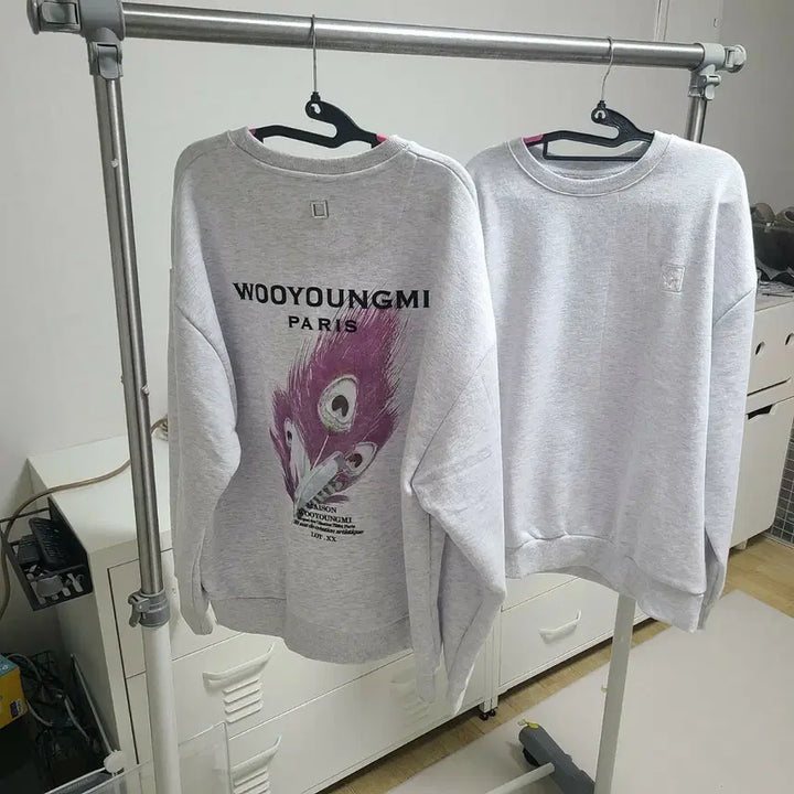 [BUNJANG] Wooyoungmi Feather Print Sweatshirt - Grey / 우영미 맨투맨 티셔츠 그레이깃털새거에요새상품
