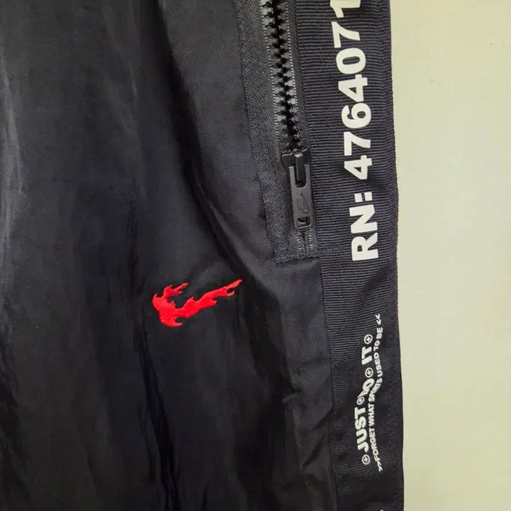 [BUNJANG] Nike Flame Swoosh Track Pants / 나이키 불꽃 스우시 트랙팬츠