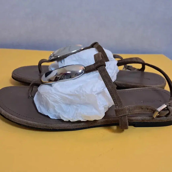 [BUNJANG] Massimo Dutti Silver Detail Slingback Flats - Camel/Dark Brown / 마시모두띠  플랫슈즈240