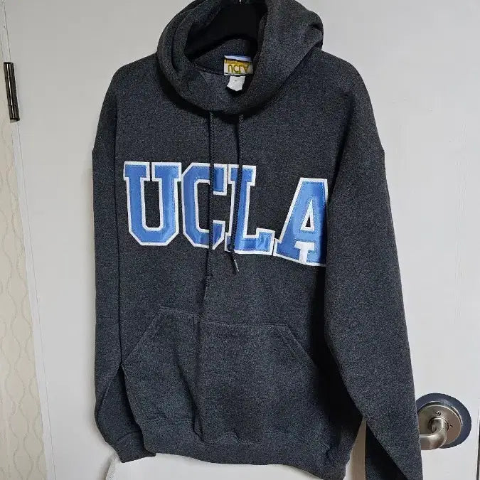 [BUNJANG] UCLA 90s Gold Standard Fleece Hoodie / UCLA 90s GOLD Standard 기모 후드티 (511