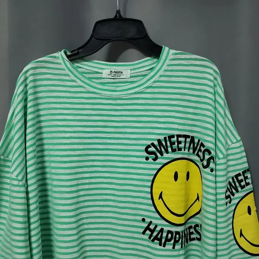 [BUNJANG] Oversized Smile Stripe T-Shirt / 오버핏 스마일 스트라이프 티(빅싸이즈 가능)
