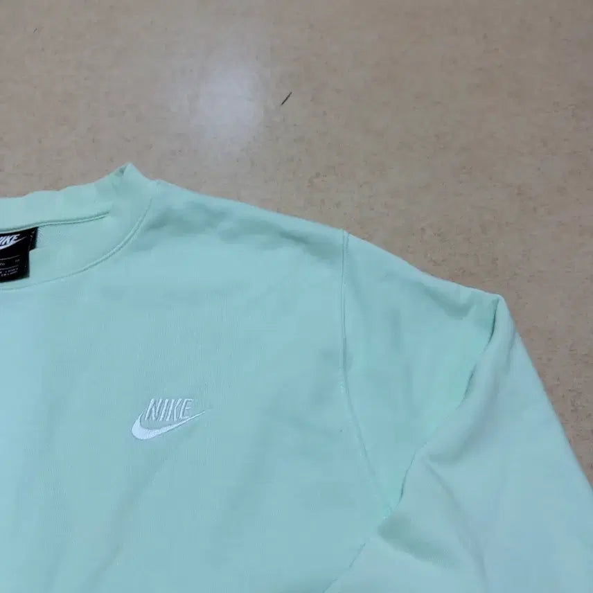 [BUNJANG] Nike Sweatshirt Size 105 / 나이키 정품 105사이즈 얇은 맨투맨 티셔츠!