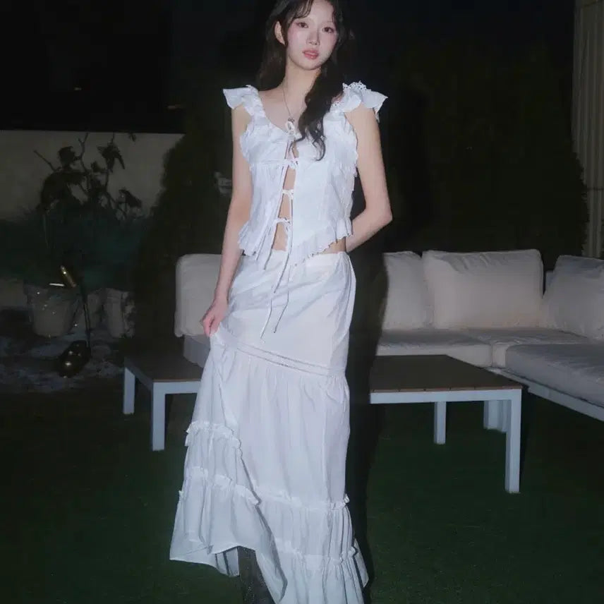 [BUNJANG] Newearlin Pure Lace Frill Long Skirt White / 새상품) 뉴얼린 퓨어 레이스 프릴 롱 스커트 화이트