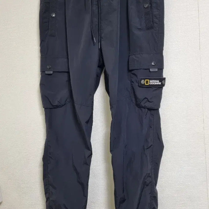 [SOLD OUT] 96)내셔널지오그래픽 카고 나일론 조거팬츠 블랙