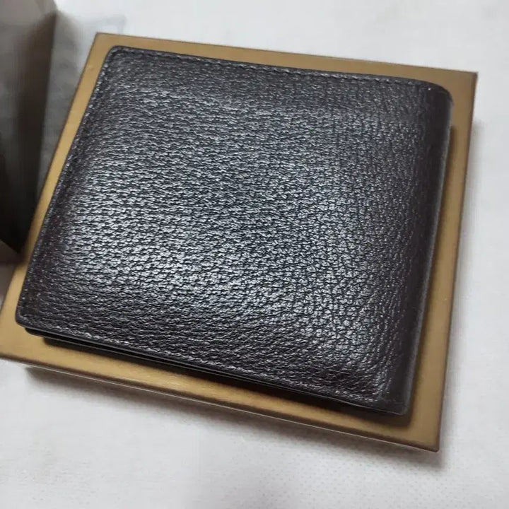 [BUNJANG] Gucci GG Marmont Bi-Fold Wallet Brown / 구찌 GG 마몬트 반지갑 브라운