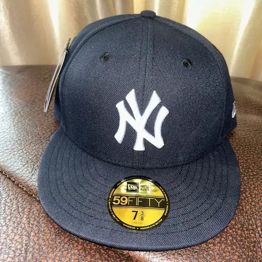 [BUNJANG] New Era 59FIFTY Yankees Navy 7 3/8 Cap / 뉴에라 59FIFTY 양키스 네이비 7 3/8