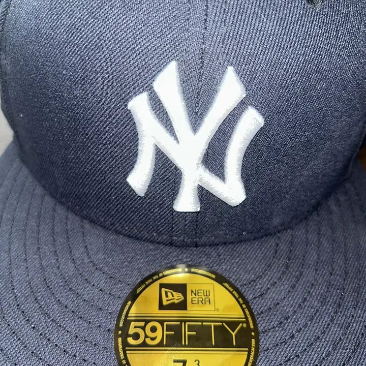 [BUNJANG] New Era 59FIFTY Yankees Navy 7 3/8 Cap / 뉴에라 59FIFTY 양키스 네이비 7 3/8