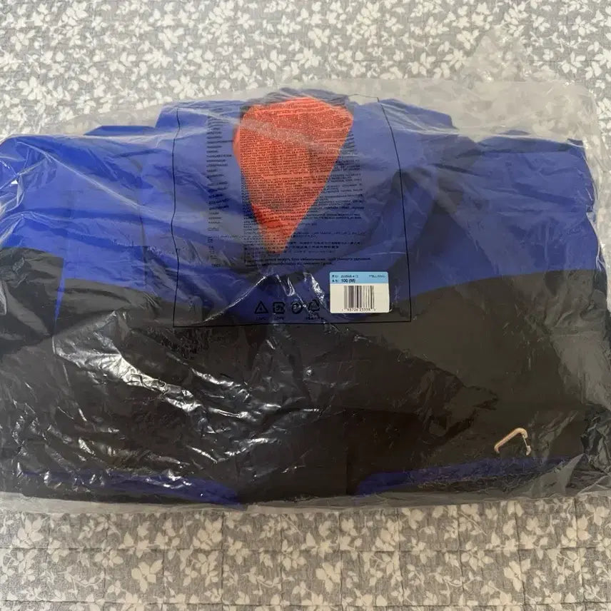 [SOLD OUT] 나이키 인터밀란 ACG 프리마로프트 스컬 피크 스톰 핏 재킷 100