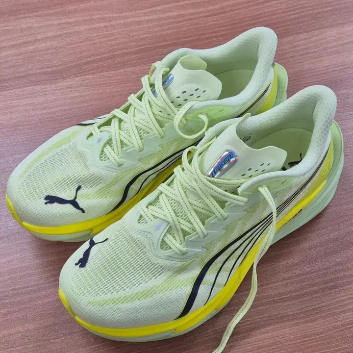 [BUNJANG] Puma Deviate Nitro 4 Running Shoes (Lemon) / 푸마 디비에이트 나이트로4 레몬색상