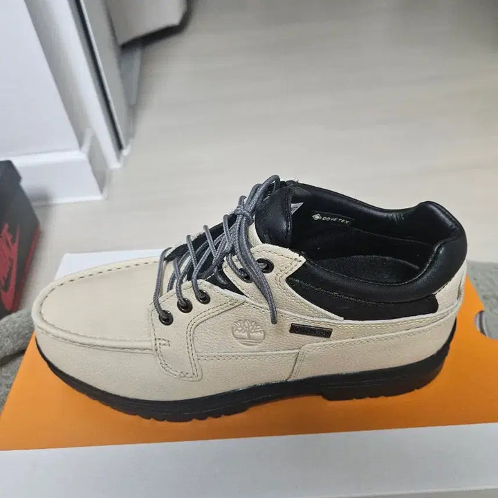 [BUNJANG] Timberland Moc Toe Gore-Tex Beige 265 Boots / 팀버랜드 목토 고어텍스 베이지 265