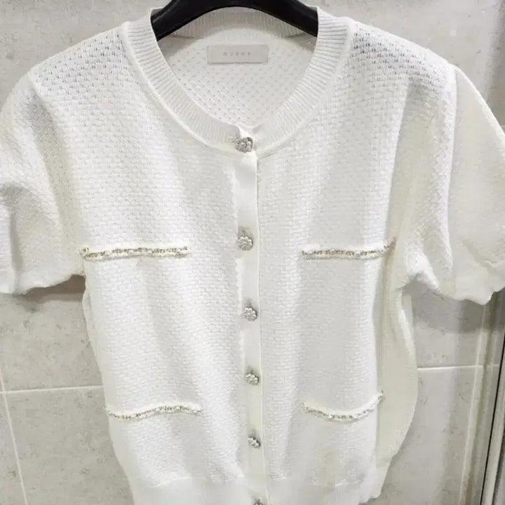 [BUNJANG] Beaded Knit Sweater - Free Size / 비즈 보석 니트