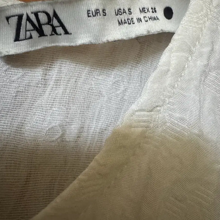[BUNJANG] Zara White Shirring Blouse / 자라 ZARA 화이트 셔링 블라우스