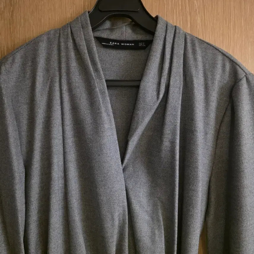 [BUNJANG] ZARA Grey V-Neck Thick Long Dress / S 자라 그레이 브이넥 도톰 롱원피스
