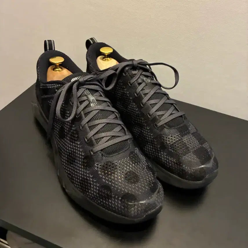 [BUNJANG] Hoka One One x Engineered Garments Hopara 2 Sneakers / 호카오네오네 x 엔지니어드가먼츠 / 후파나2 / 280