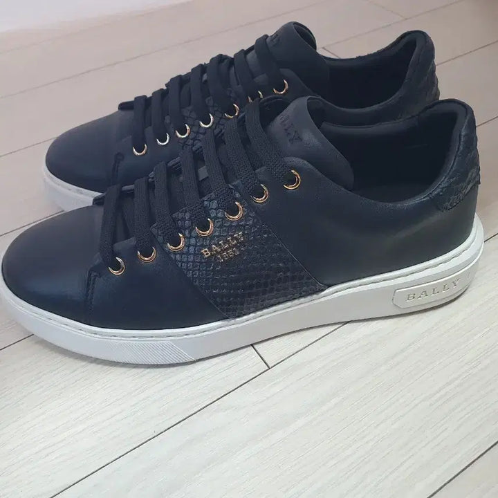 [BUNJANG] Bally Leather Sneakers Black Size 265 / 남265발리스니커즈