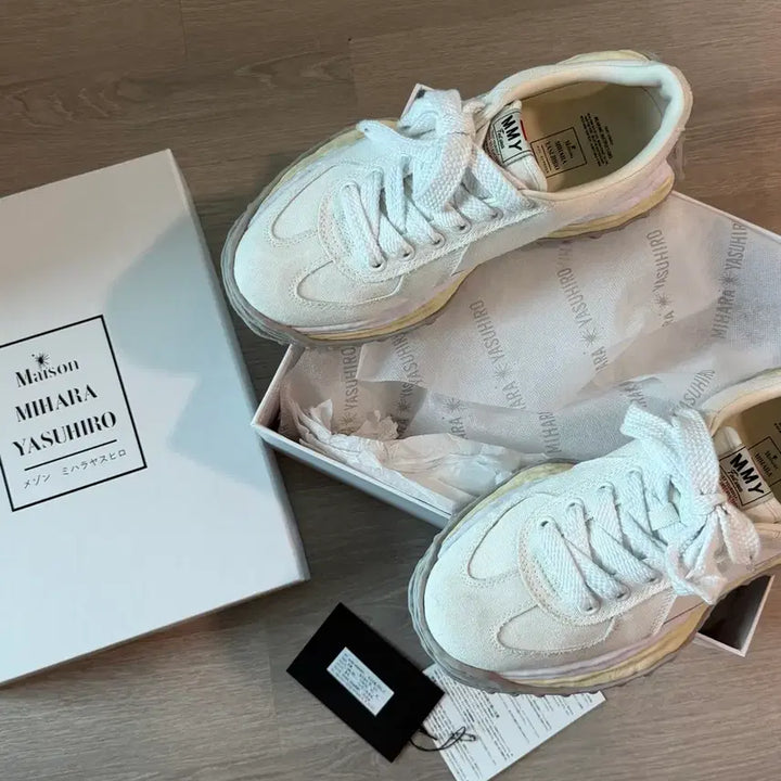 [BUNJANG] Mihara Yasuhiro Larry Canvas White Domestic Edition Size 44 / 미하라야스히로 래리 캔버스 화이트 매장판 44
