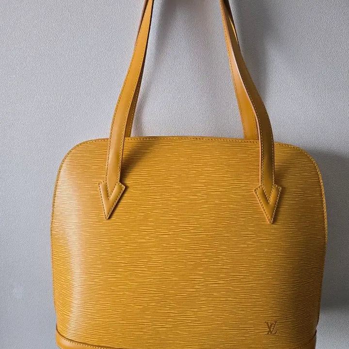 [BUNJANG] Louis Vuitton Epi Leather Yellow Tote Shoulder Bag / 루이비통 에피 레더 옐로우 토트백 숄더백