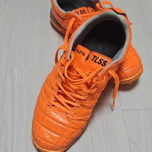 [BUNJANG] Atlanta Soccer Cleats Size 260 Orange / 아틀란타 축구화260 오렌지