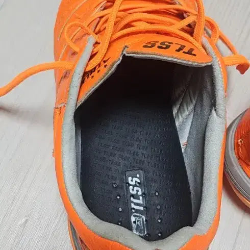 [BUNJANG] Atlanta Soccer Cleats Size 260 Orange / 아틀란타 축구화260 오렌지