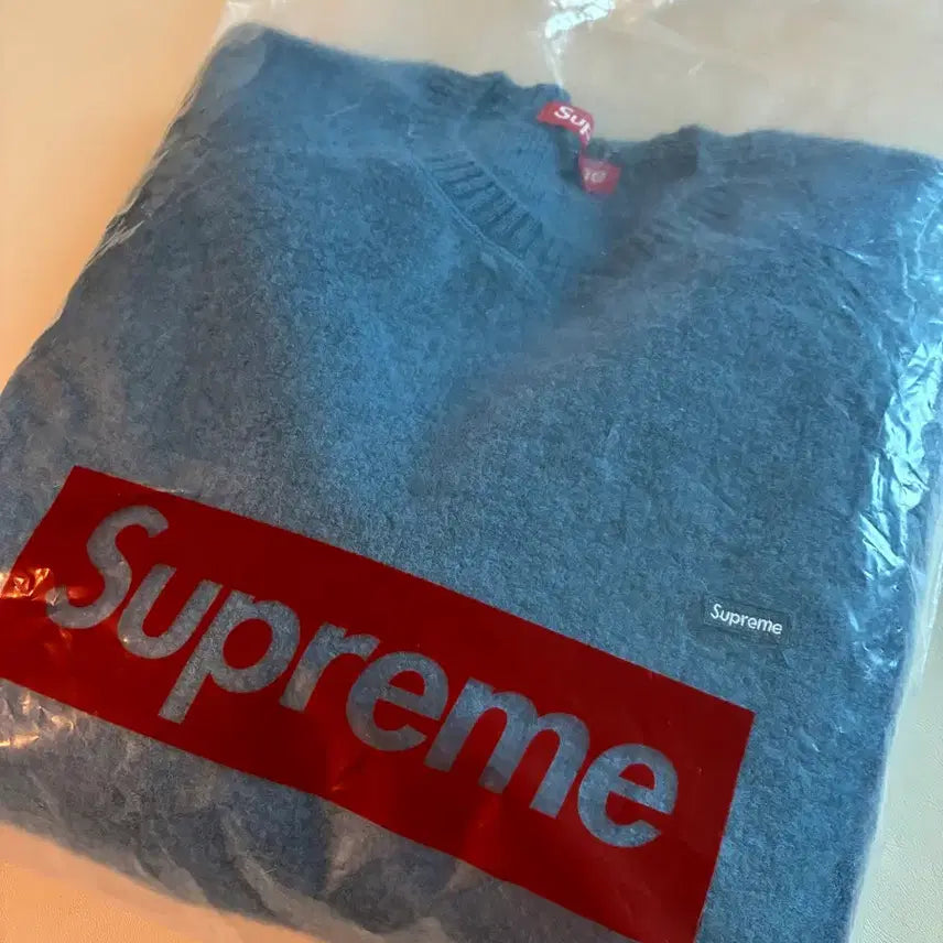 [BUNJANG] Supreme Terry Small Box Logo Sweater Blue 24FW / (L) 슈프림 테리 스몰 박스 스웨터 블루 - 24FW