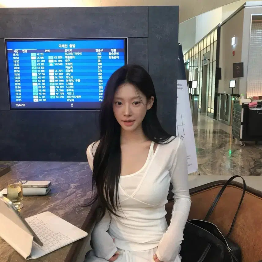 [BUNJANG] LEEDS Lina Layered Tee Set / 리즈 leeds 더위시 lina layered tee set