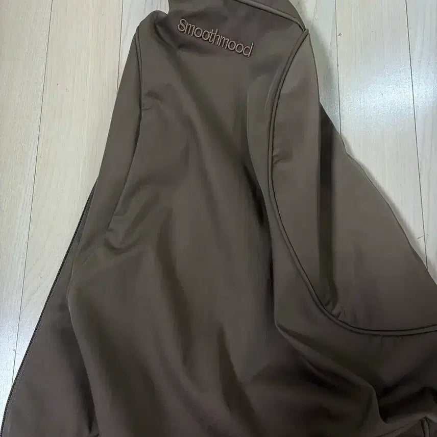 [BUNJANG] Smoothmood Sling Bag / Smoothmood 스무스무드 슬링백