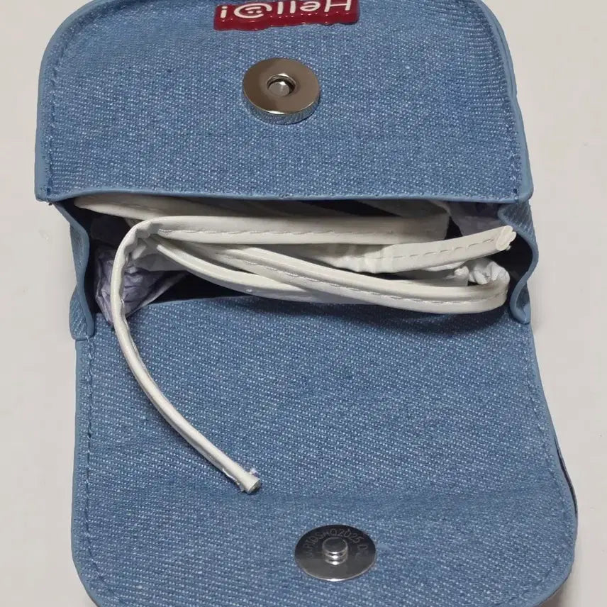 [BUNJANG] Hello Kitty Mini Bag (Light Blue) / 헬로키티 미니백 미니가방 (중청)