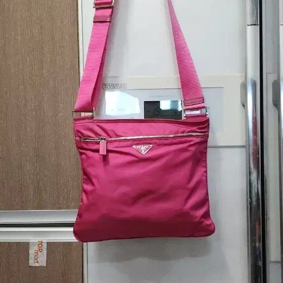 [BUNJANG] Prada Pink Nylon Crossbody Bag / 프라다 핑크 리나일론 크로스백