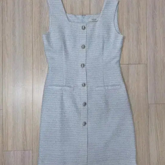 [BUNJANG] Sistina Tweed Button Square Neck One-Piece Dress / 시스티나 트위드 버튼 스퀘어넥 원피스 55